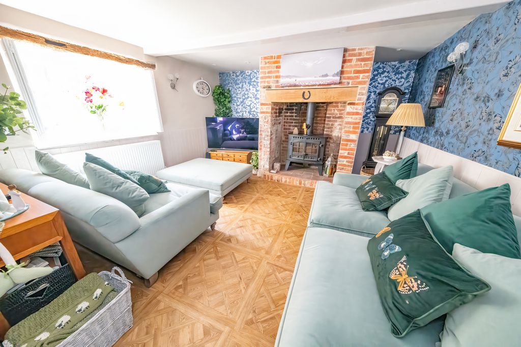 2 Fishers Hill